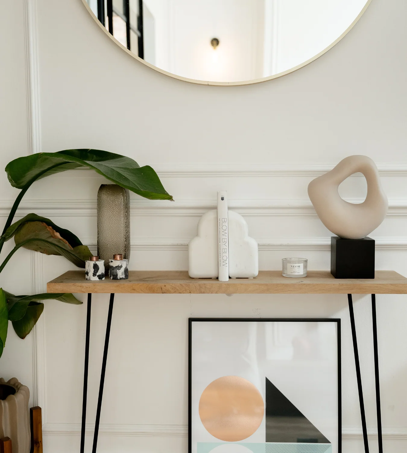 Luna White Marble Bookends – Set of Two - Image 3