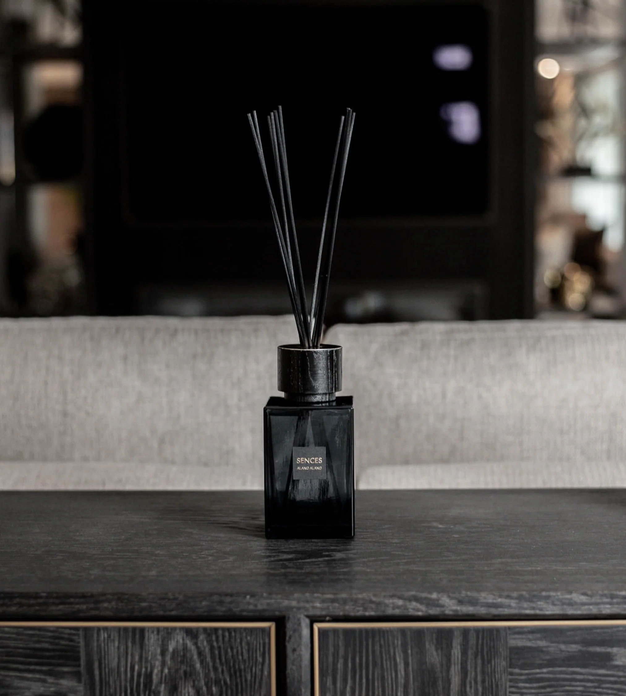 Large Onyx Sences Alang Alang Reed Diffuser - Image 4